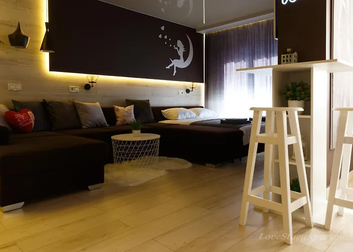 Luxury Apartments «Love Story»